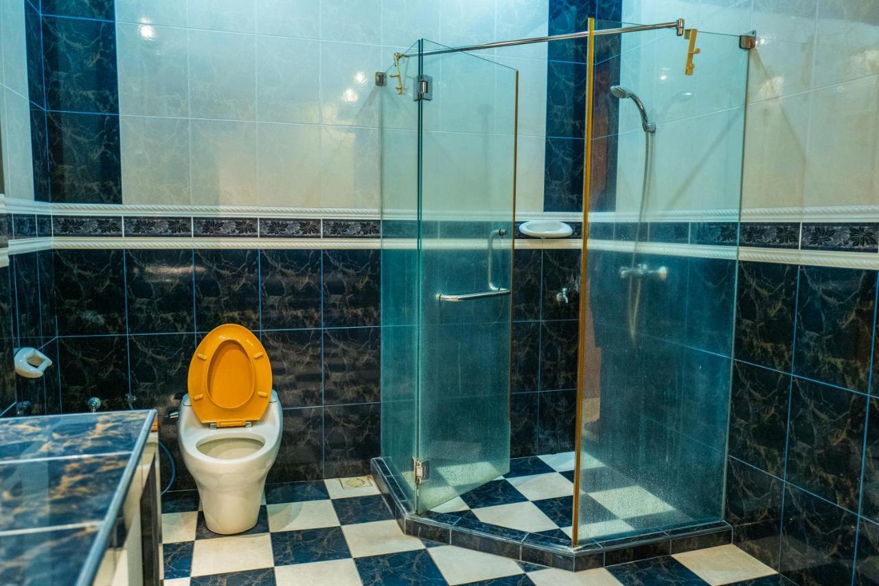 Mk Homestay Wakaf Che Yeh With Bathtub - Max 14 Pax Кота Бару Екстериор снимка