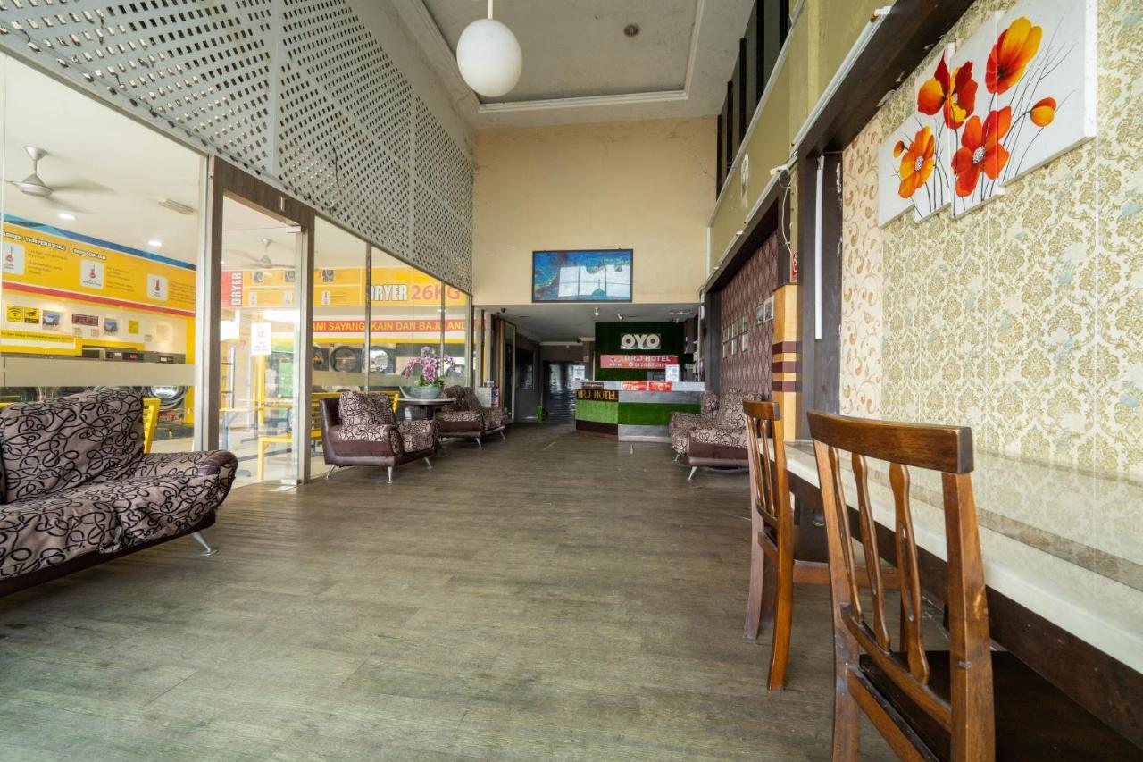 Mk Homestay Wakaf Che Yeh With Bathtub - Max 14 Pax Кота Бару Екстериор снимка