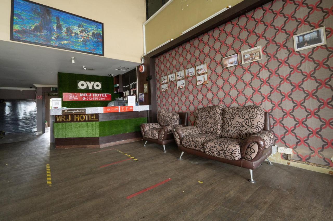 Mk Homestay Wakaf Che Yeh With Bathtub - Max 14 Pax Кота Бару Екстериор снимка